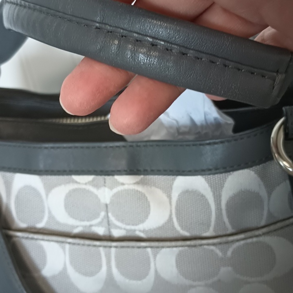 Coach "Cricket" Shoulder Bag - Picture 8 of 12